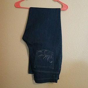 Gloria Vanderbilt size 10 Amanda jeans